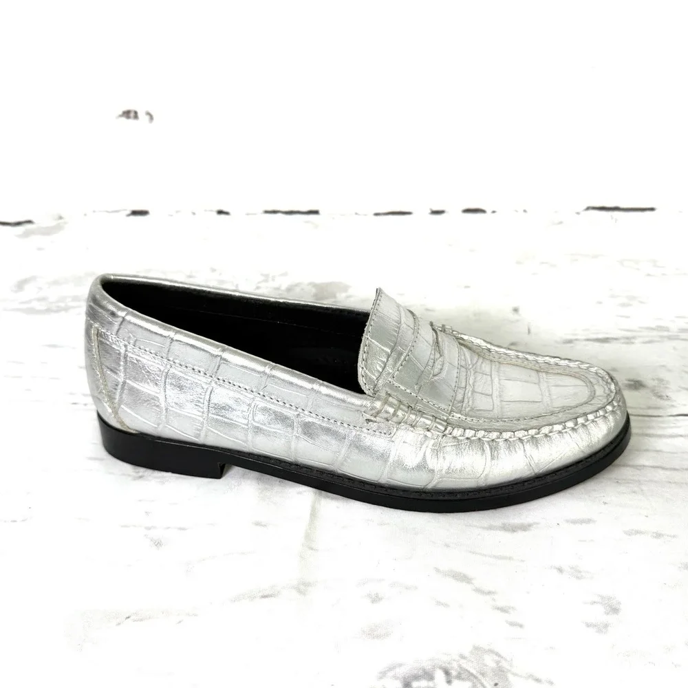 Bass Weejuns Shoes Women's 8M Silver Penny Loafers Slip On Leather Croc Print